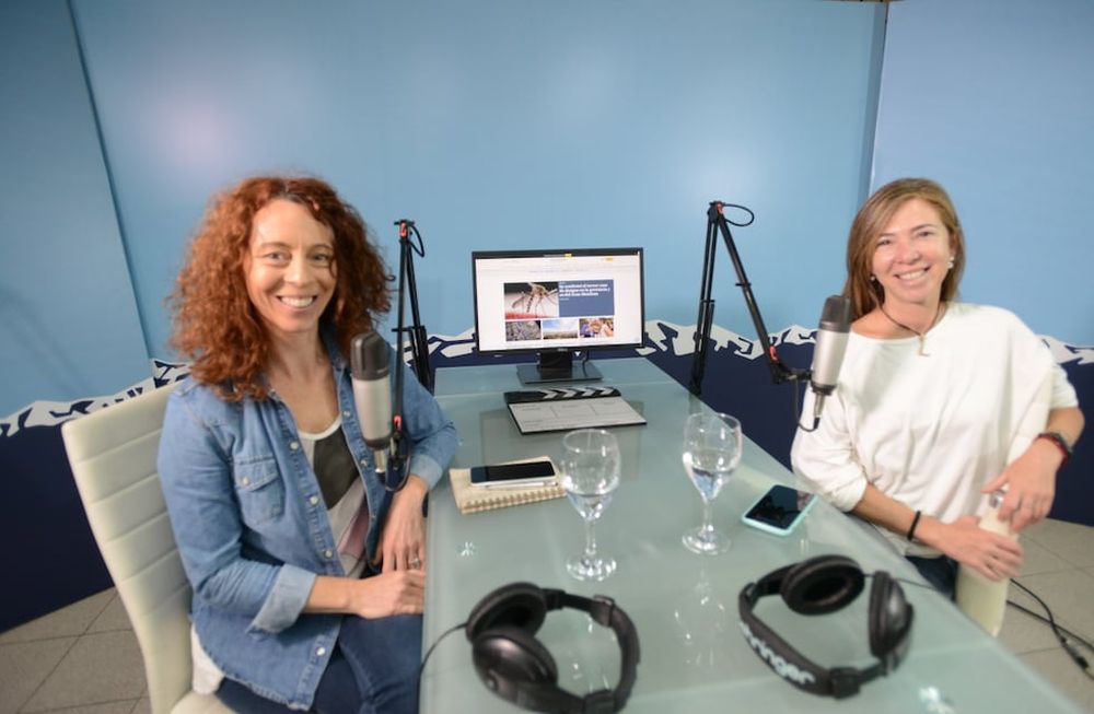 Laura Yofe junto a Alejandra Vargas en Los Andes Streaming. En esta ocasión, conversan sobre cómo conectar con nuestras propias abundancias.