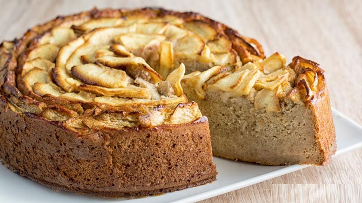 Cómo hacer la receta del budín sin harina ni azúcar que ayuda a bajar de peso: todo en licuadora