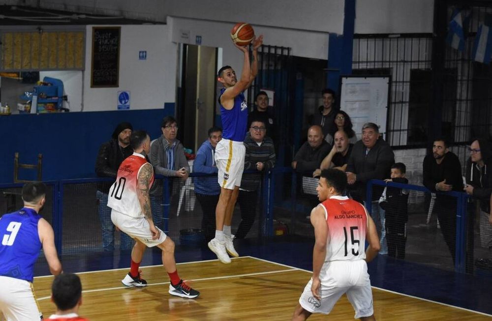 Rodrigo Funes fue la gran figura de la Uni&oacute;n Deportiva San Jos&eacute; ante GEPU en San Luis. Gentileza: FBPM.&nbsp;