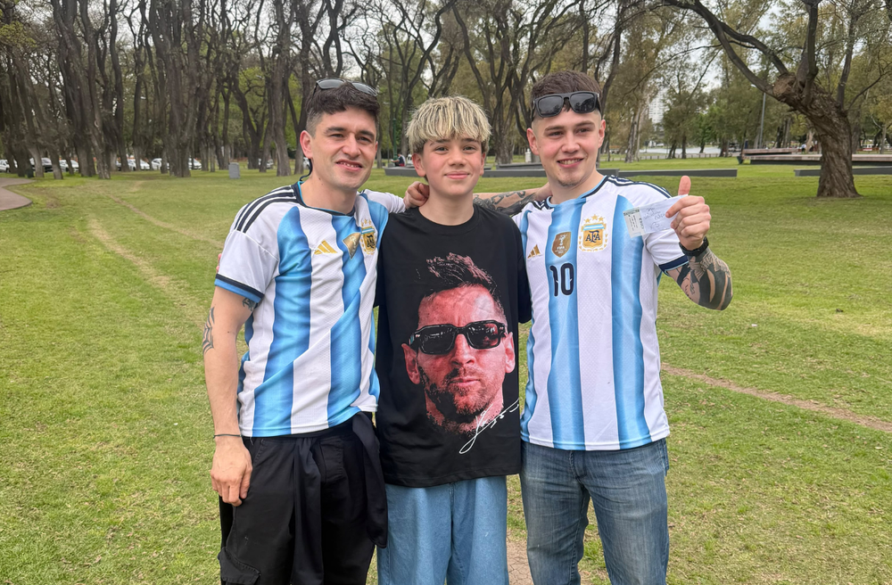 Los Andes en la despedida de Lionel Messi: emotiva sorpresa a Francisco, un chico de 14 años que verá al diez.
