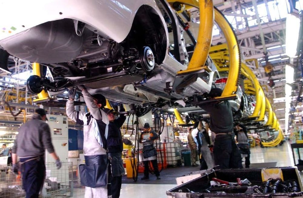 Industria automotriz: las exportaciones crecieron en abril y amortiguaron la ca&iacute;da del sector.