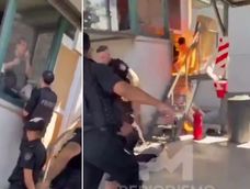 Drama en Rosario: un hombre se prendió fuego frente a una empresa en reclamo de sueldos adeudados Drama en Rosario: un hombre se prendió fuego frente a una empresa en reclamo de sueldos adeudados