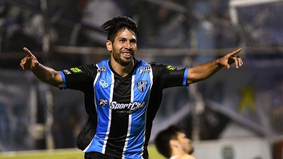 Almagro le ganó a Sarmiento y es uno de los punteros de la Primera B Nacional