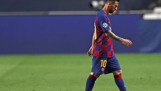 El argentino no tuvo un buen partido y su equipo quedó eliminado de la Champions