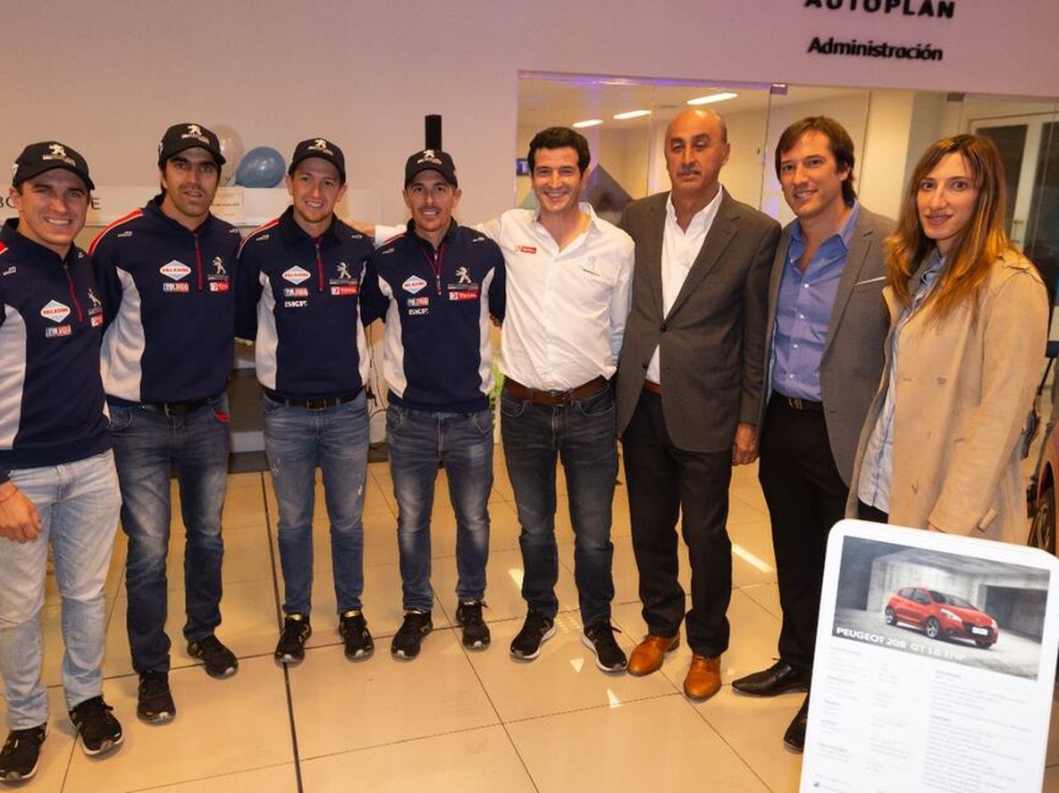 El Team Peugeot del STC 2000 visitó Sur France