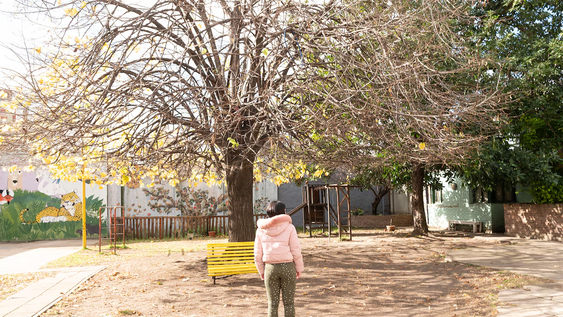 decidio conocer a su madre a los 13 anos y su fue el peor error de su vida: maltratos, drogas y prostitucion