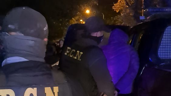 Detuvieron a dos narcos en San Carlos: tenían antecedentes por robo y droga.