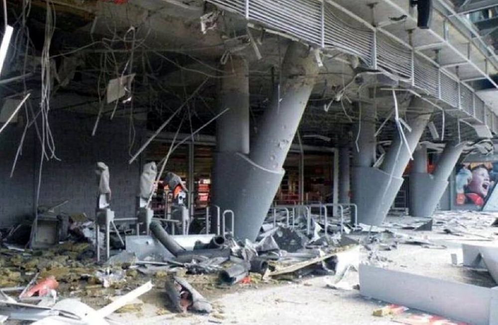 Dos bombas estallan en un estadio de Ucrania