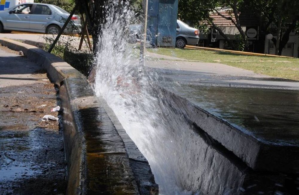 Aysam estima que hay un 35% de pérdida de agua