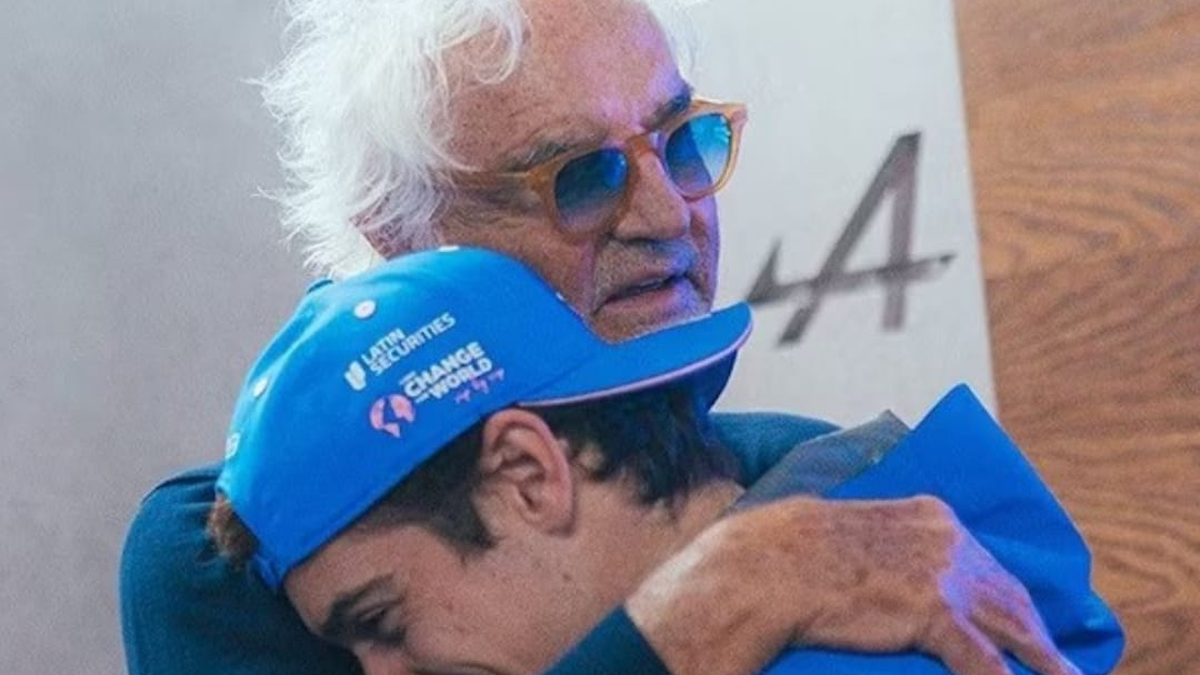 Flavio Briatore destacó el crecimiento de Franco Colapinto y explicó por qué el auto sigue siendo la clave