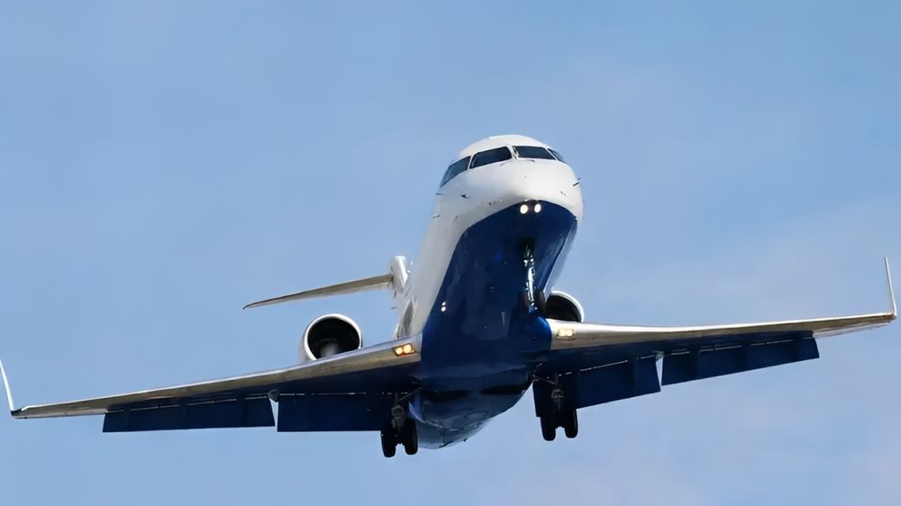 Presentan una nueva aerolínea que apuesta a vuelos regionales en el país