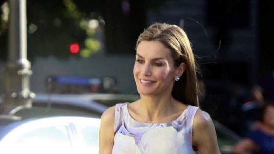 Letizia apuesta por Hugo Boss