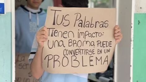 Alumnos de escuelas secundarias concientizan sobre la gravedad de las falsas amenazas de tiroteos en las escuelas.&nbsp;