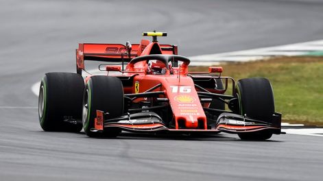 Leclerc pone a Ferrari en la pelea y se candidatea para la clasificación