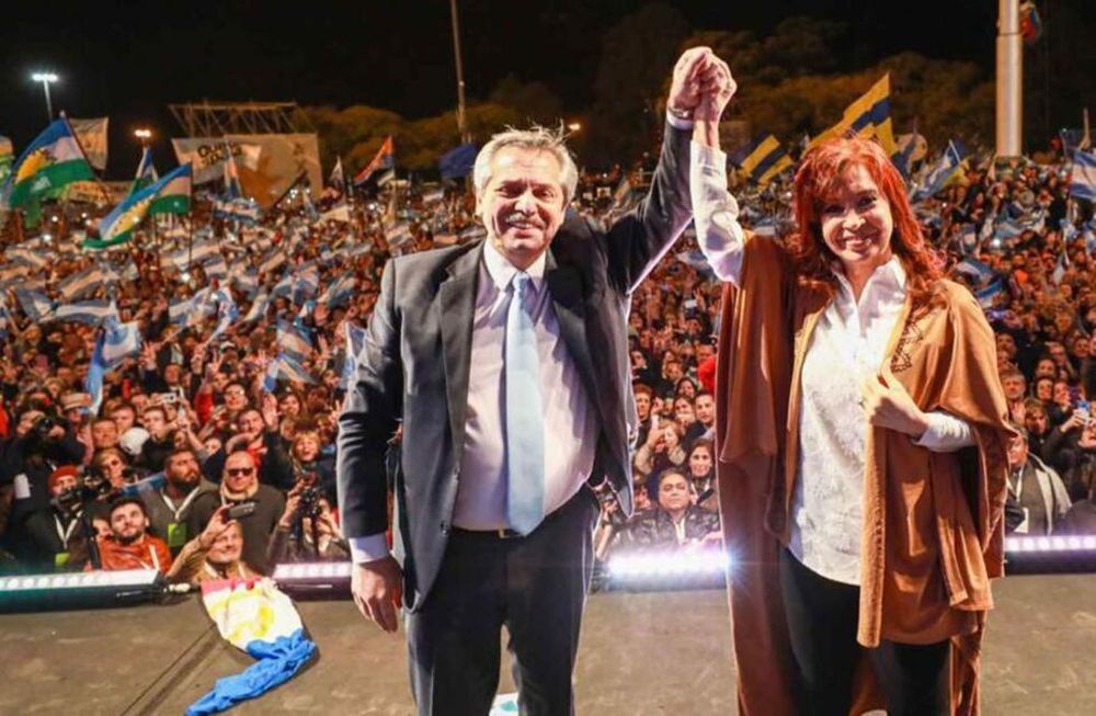 Felipe Solá y la interna en el Gobierno: “Alberto y Cristina están unidos por el amor y el espanto, que se llama Macri”