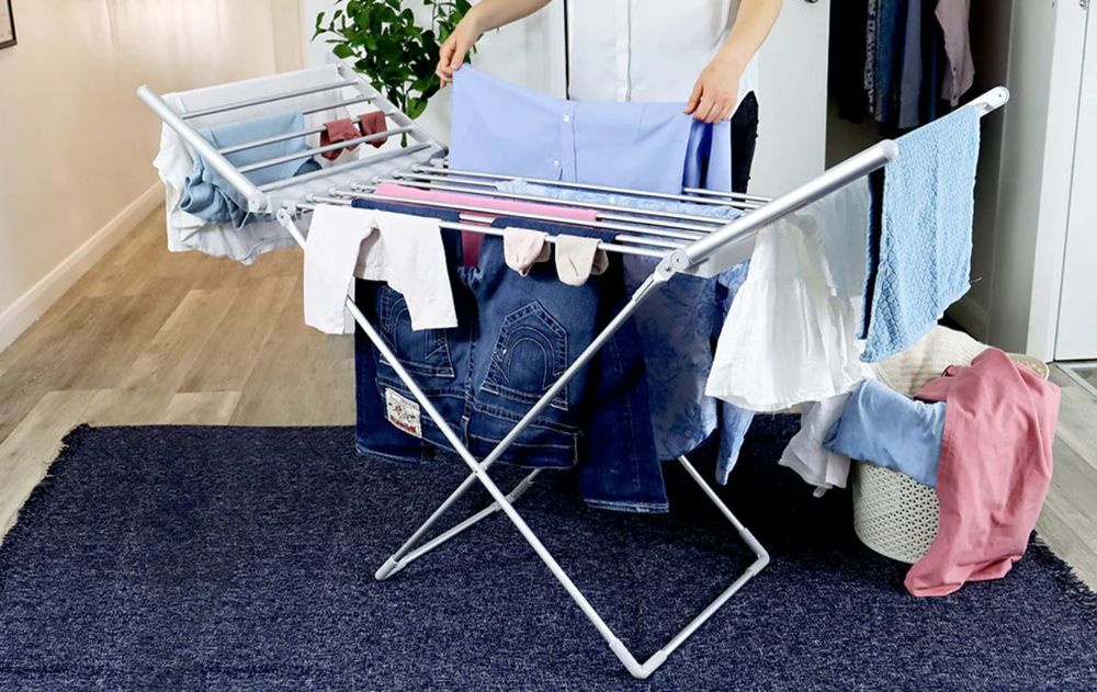 Es una solución para el invierno, cuando la humedad aparece y la ropa expulsa ese olor característico.