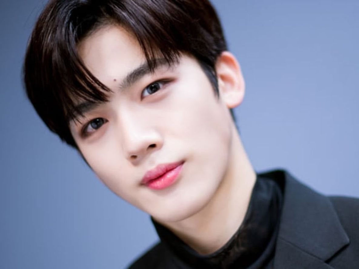 Falleció el músico Kim Yohan, integrante de la banda K-pop TST