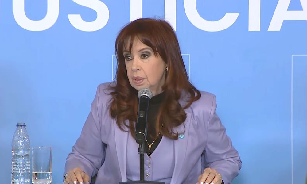 Cristina Kirchner en la sede del PJ Nacional