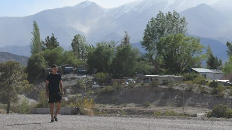 El viento Zonda podría llegar al sur de la provincia durante la siesta. Foto: Ignacio Blanco / Los Andes