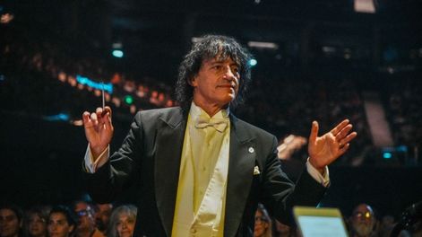 A los 64 años murió Ángel Mahler, referente del teatro musical argentino y creador de Drácula, el musical.