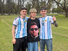 Los Andes en la despedida de Lionel Messi: emotiva sorpresa a Francisco, un chico de 14 años que verá al diez.