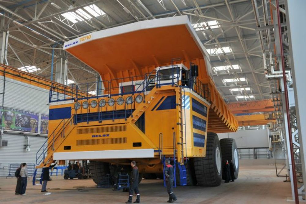 BelAZ 75710.