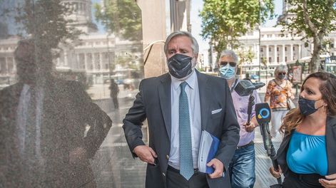 Los Andes | Julio Conte Grand ingresa a la comisión Bicameral de Inteligencia del congreso para declarar por la causa de espionaje  gestapo  . Foto Federico Lopez Claro
