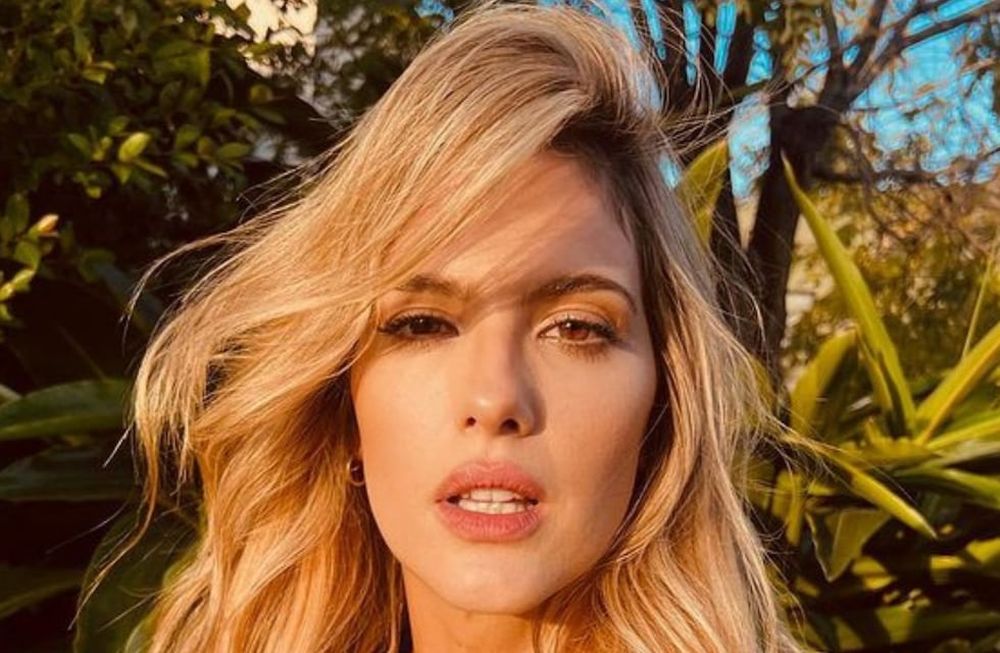 Mery del Cerro le puso calor a las redes con su bikini