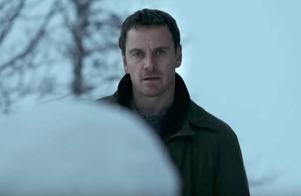 “El muñeco de nieve” en Netflix: un prolijo thriller en medio del frío