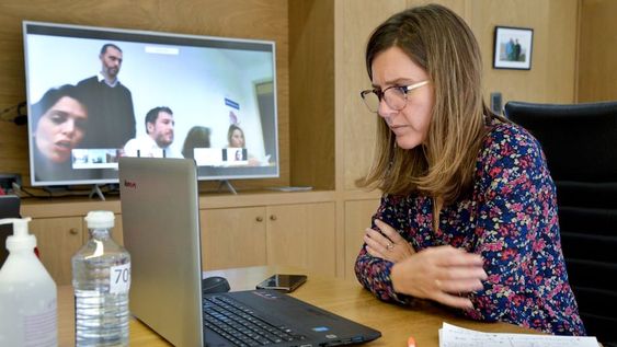 María Fernanda Raverta directora de la ANSES.
