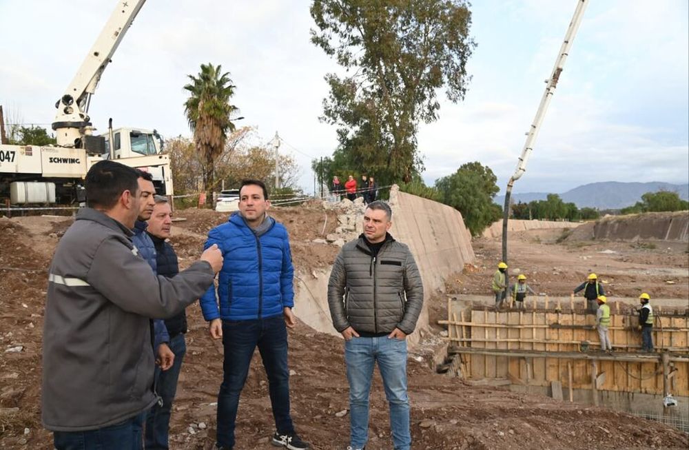 Un nuevo puente sobre el zanjón Frías unirá a Godoy Cruz con Ciudad: así es el detalle de obra
