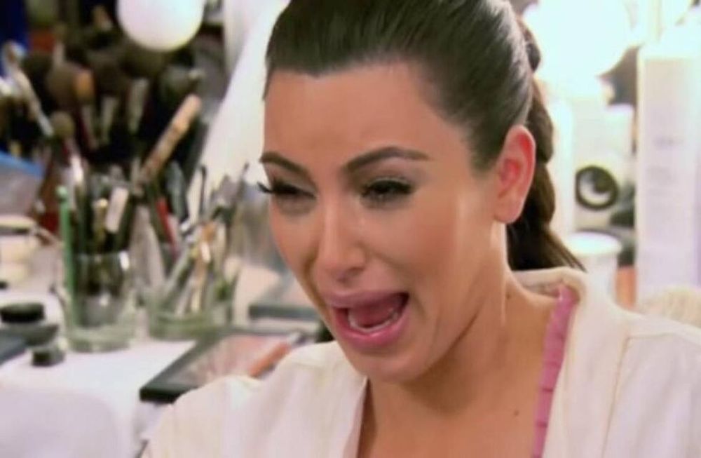 Vuelve “Keeping Up With The Kardashians” con una confesión: Kim está “agotada” de sexo
