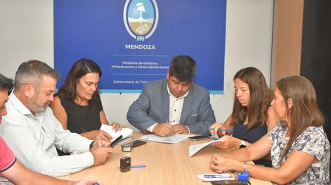 Gobierno provincial y SUTE acercaron posiciones en la reunión paritaria