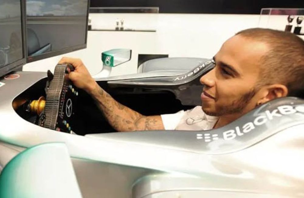 ¿Por qué Hamilton no corre en simulador?