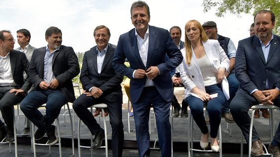 Sergio Massa, ministro de Economía de la Nación, en el INTA Luján, durante los anuncios para los productores afectados por las heladas. Foto: Orlando Pelichotti