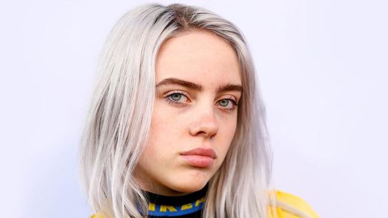 Billie Eilish sumó de nuevo más de mil millones de vistas en un video de YouTube
