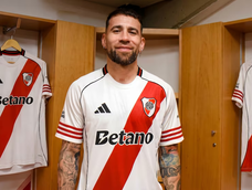 Nicolás Otamendi se mostró alegre por firmar con River: Lo soñé siempre Nicolás Otamendi se mostró alegre por firmar con River: Lo soñé siempre