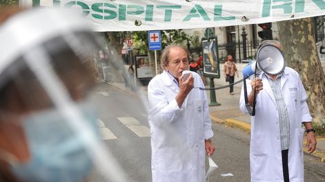 No esperemos la degradación humana de nuestros médicos. / Foto Federico Lopez Claro