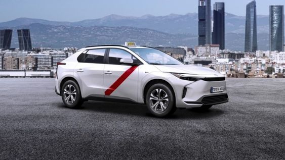 Toyota bZ4X versión taxi en España.
