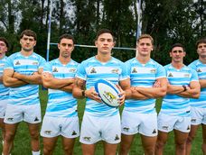 Los Pumas 7S con su nueva camiseta que usarán en el Torneo Seven de Hong Kong Los Pumas 7S con su nueva camiseta que usarán en el Torneo Seven de Hong Kong