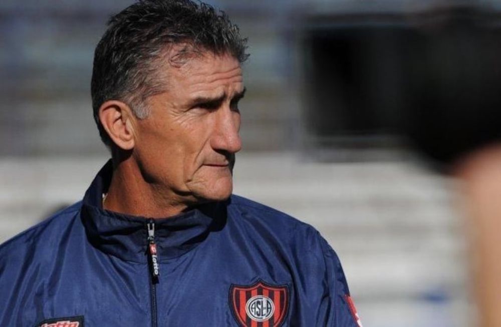 Bauza: El Milan anda como nosotros, a los tumbos