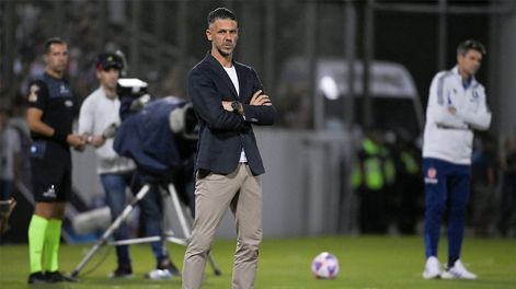 Martín Demichelis, DT de River, tendrá que hacer una buena rotación en los próximos 30 días. / Gentileza.