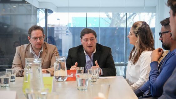 Carta abierta de Parisi a los comerciantes