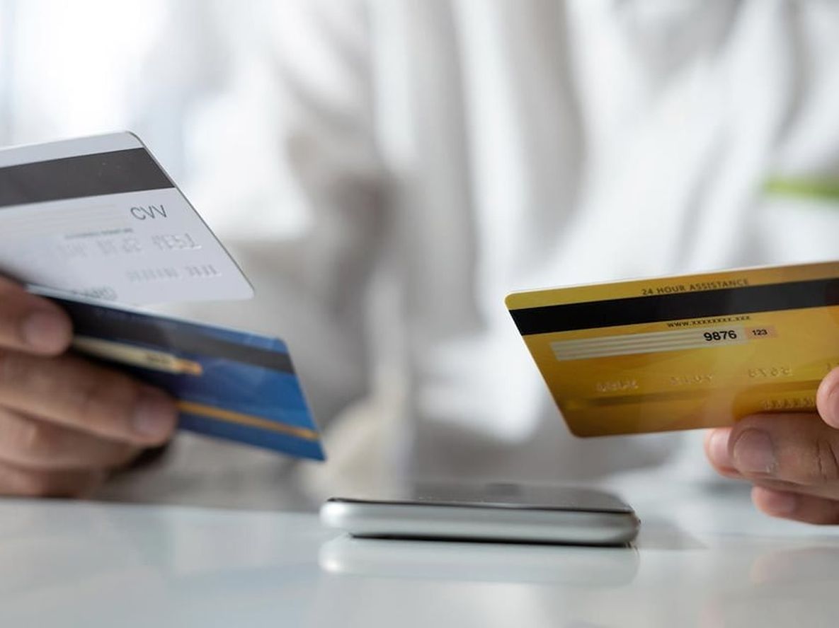 El consumo en tarjetas de crédito en pesos registró una suba interanual de 144,4% en noviembre. Foto: Web