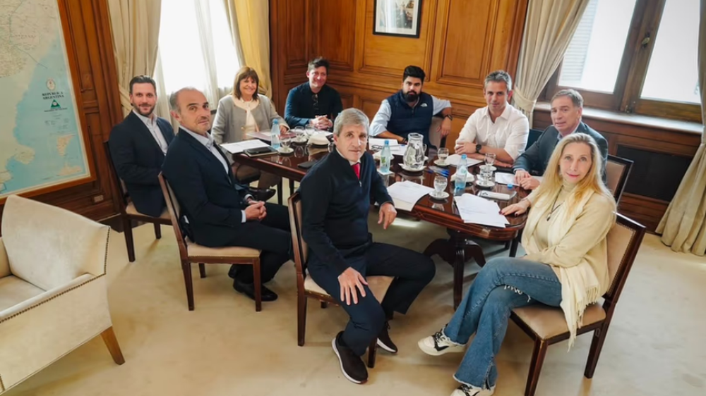 La Mesa Política se reunió durante más de dos horas para definir la agenda de gestión de las próximas semanas