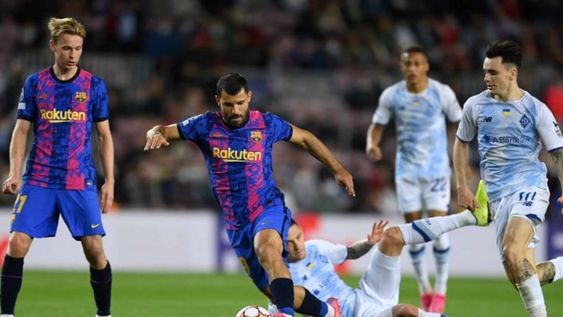 Con unos minutos de Sergio Agüero, tras su debut oficial ante Valencia el último domingo, Barcelona le ganó 1-0 a Dinamo de Kiev. / Gentileza.