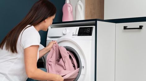 Buscan implementar tarifas eléctricas diferenciadas por horarios para que se utilicen electrodomésticos como el lavarropas en horarios de menor demanda.