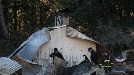 Los conflictos los están provocando grupos inmigrados hace pocos años desde Chile, donde los gobiernos, sean conservadores o socialistas, no toleran discusiones sobre la soberanía en la Patagonia chilena.