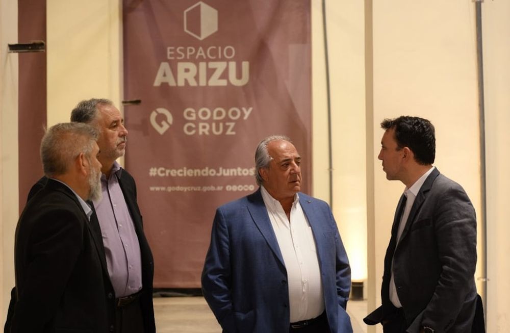 Godoy Cruz y Bodegas de Argentina firmaron un convenio para realizar eventos conjuntos en Espacio Arizu