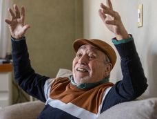 El cantor cuyano será homenajeado hoy al mediodía en la Cuarta Sección. El cantor cuyano será homenajeado hoy al mediodía en la Cuarta Sección.